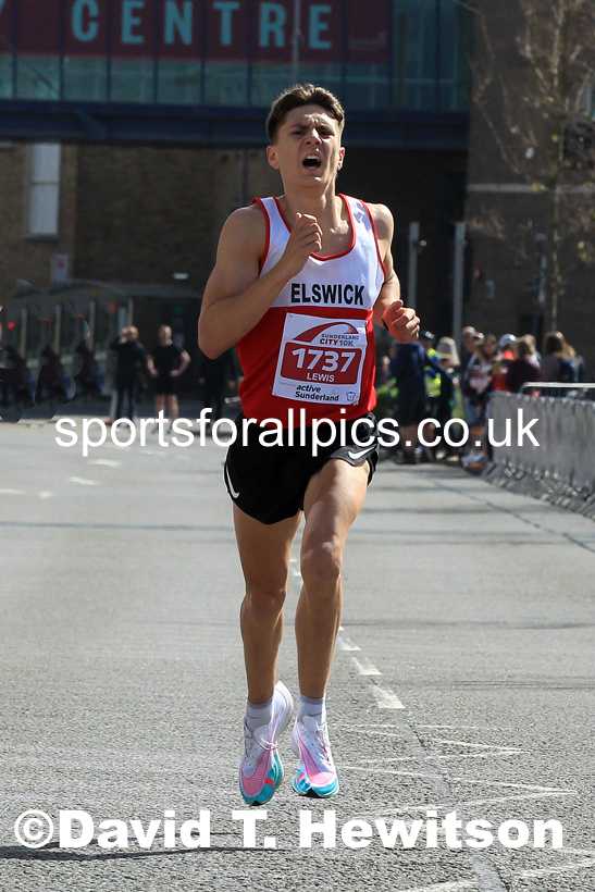 Sunderland City 10k, 2022 Sunderland City Half Marathon, 10k  5k.  Photo: David T. Hewitson/Sports for All Pics